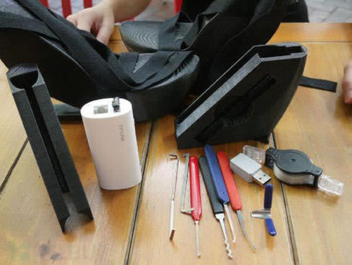 客服说账号异常维护不给提现